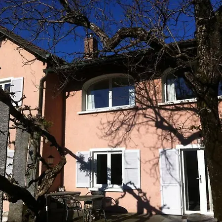 Casa Monttruc Apartment *